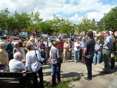 Chris Kolonko leading the Loddon War Walk