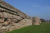 The Roman fort at Burgh Castle (NHER 10471)